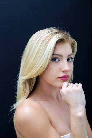 Natasha Wells - Gallery Image 1