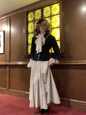 Brooke Mullenix - Gallery Image 5