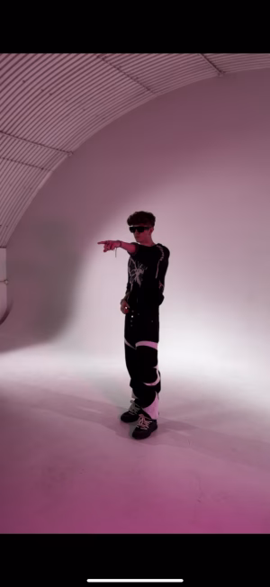 Nathaniel Frindall - Gallery Image 3