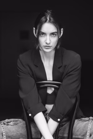 Lisa Graf - Project Casting Gallery Image 14 Lisa Graf - Gallery Image 14