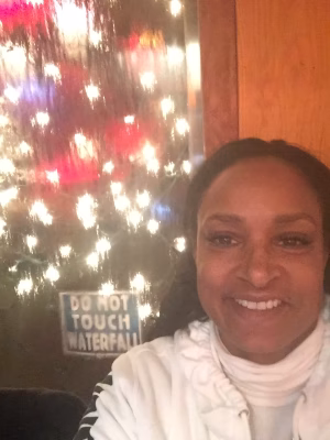 Ronda Jones – Moore - Project Casting Gallery Image 8 Ronda Jones – Moore - Gallery Image 8