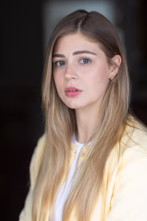 Brieana Mayne - Gallery Image 5