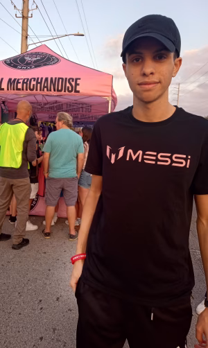 Jeremy Perry - Gallery Image 6