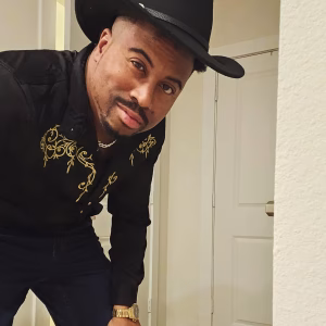 Royale Chinn - Project Casting Gallery Image 10 Royale Chinn - Gallery Image 10