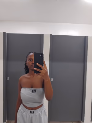 Ntsakelo  Chauke - Gallery Image 1