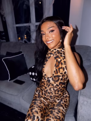 Cortney Jones - Project Casting Gallery Image 7 Cortney Jones - Gallery Image 7