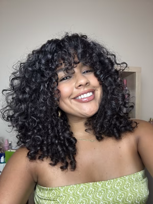 Neysharie Sanchez - Gallery Image 2