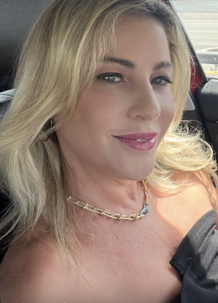 Cristina Miranda - Profile Photo