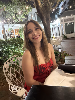 Amanda Davis - Project Casting Gallery Image 4 Amanda Davis - Gallery Image 4