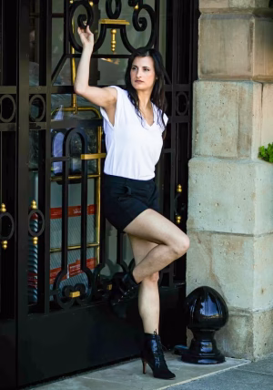 Sabina D’ALEO - Project Casting Gallery Image 1 Sabina D’ALEO - Gallery Image 1