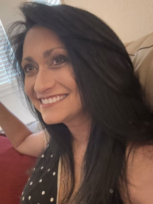 Daniela Roggio - Gallery Image 1