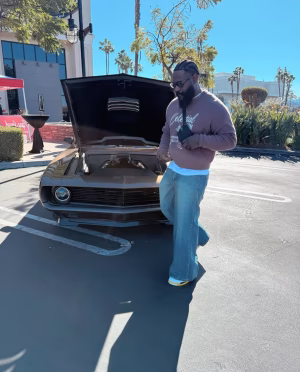 Isaac Calvin - Gallery Image 2