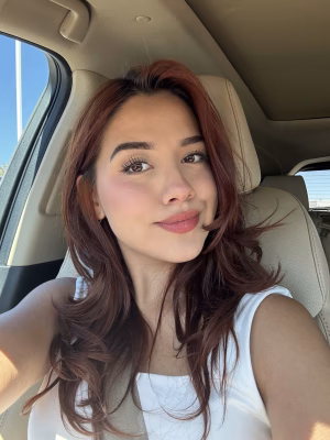 Amaris Avila - Gallery Image 2