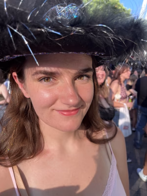 Brittney Hengst - Project Casting Gallery Image 5 Brittney Hengst - Gallery Image 5