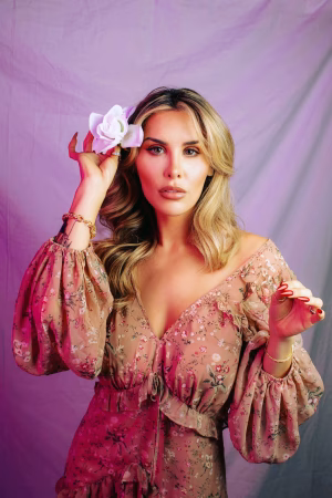 Brittany Burns - Gallery Image 9