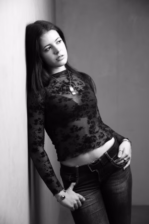 Helena Zapf - Project Casting Gallery Image 4 Helena Zapf - Gallery Image 4