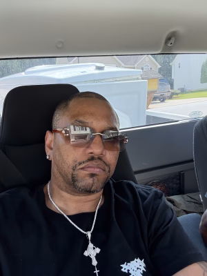 Richard Evans - Project Casting Gallery Image 1 Richard Evans - Gallery Image 1