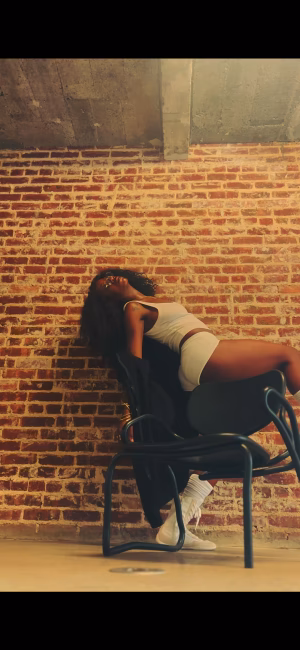 Tiffany Clarke - Gallery Image 13