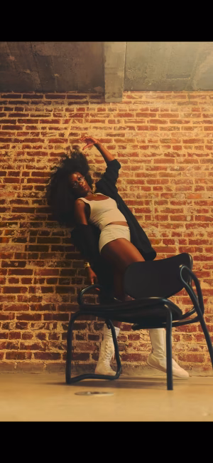 Tiffany Clarke - Gallery Image 14