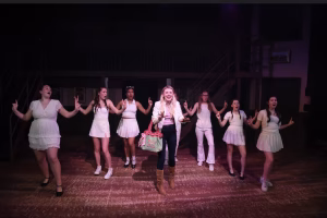 leah Exley - Gallery Image 6