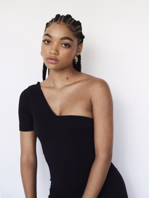 Tyrece Lewis - Gallery Image 2