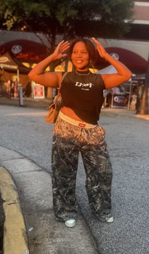 Lexus Agee - Gallery Image 1