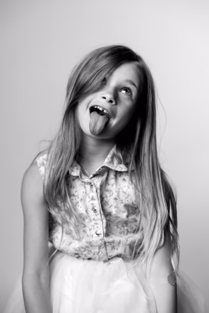 Vivianne Grau - Project Casting Gallery Image 5 Vivianne Grau - Gallery Image 5