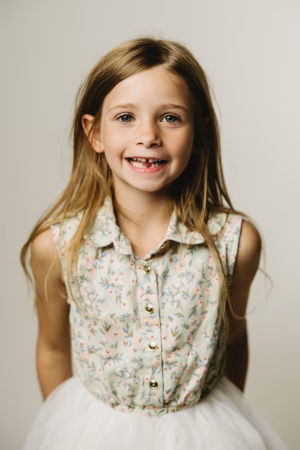 Vivianne Grau - Project Casting Gallery Image 6 Vivianne Grau - Gallery Image 6