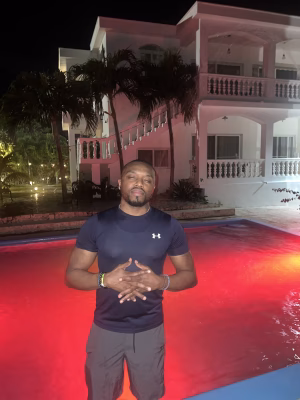 Jonathan Sanders - Project Casting Gallery Image 8 Jonathan Sanders - Gallery Image 8