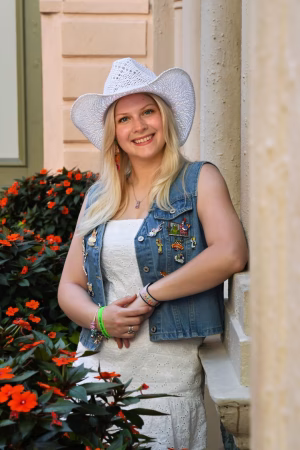 Victoria Burke - Project Casting Gallery Image 1 Victoria Burke - Gallery Image 1