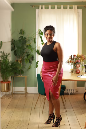 Consulia Djanou Marny - Gallery Image 6