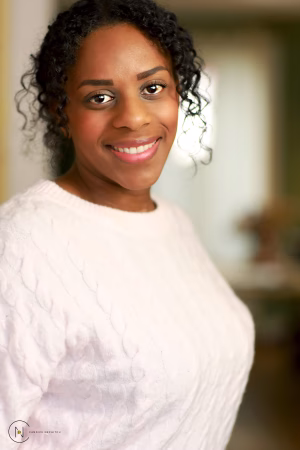 Consulia Djanou Marny - Gallery Image 1