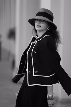 Laksmi Cameroni - Gallery Image 6