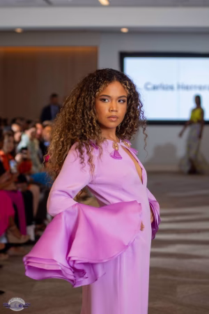 Stefanny Gomes - Gallery Image 7