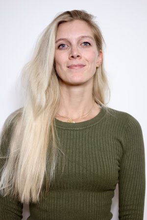 Cindy Heloir - Project Casting Gallery Image 1 Cindy Heloir - Gallery Image 1