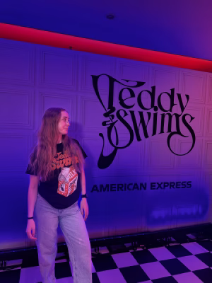 Sophie Mayne - Gallery Image 4