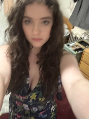 Emily Hyett - Project Casting Gallery Image 3 Emily Hyett - Gallery Image 3