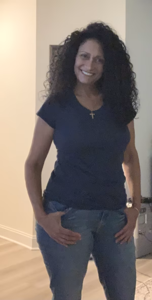 Daniela Roggio - Gallery Image 7