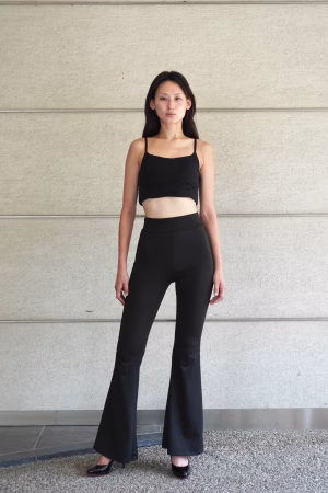 Chizu Yokoe - Gallery Image 1