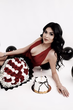 Jennifer  Mendoza - Gallery Image 1