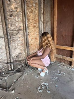 Amirah James - Gallery Image 12