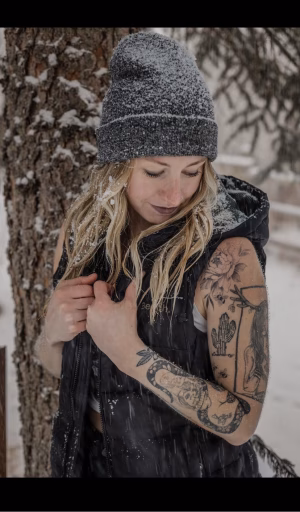 Courtney Holloway - Project Casting Gallery Image 3 Courtney Holloway - Gallery Image 3