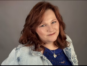 Tracy Flynn - Gallery Image 1