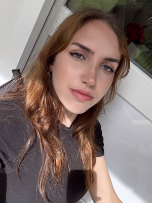 Meltem Latifi-Özen - Project Casting Gallery Image 9 Meltem Latifi-Özen - Gallery Image 9