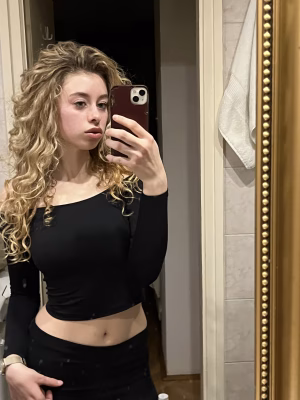 Eszter Czakó - Project Casting Gallery Image 8 Eszter Czakó - Gallery Image 8