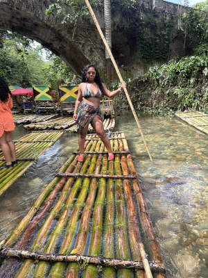 Brittnie Howard - Gallery Image 11