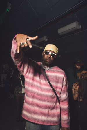 Matthew  Morris - Gallery Image 16