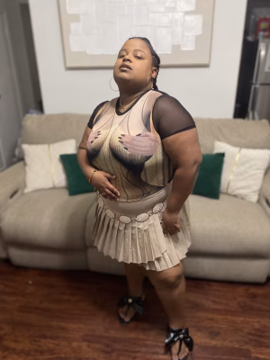 Lisadallexy Suazo - Project Casting Gallery Image 3 Lisadallexy Suazo - Gallery Image 3