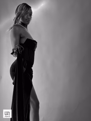 Lorayna Clark - Project Casting Gallery Image 5 Lorayna Clark - Gallery Image 5