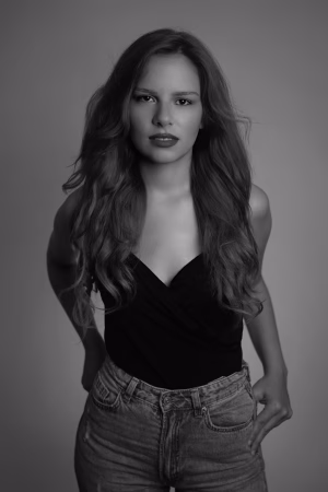 Melisa Akat - Project Casting Gallery Image 9 Melisa Akat - Gallery Image 9